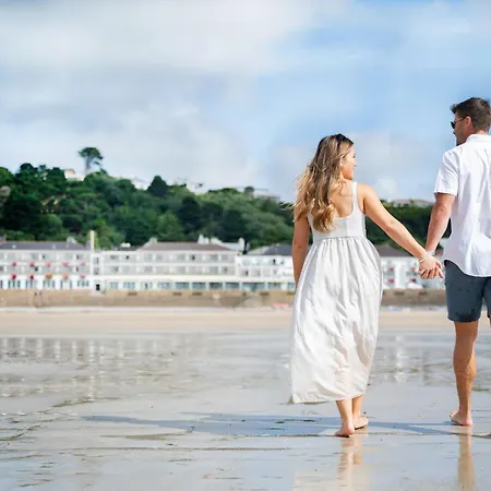 L'horizon & מלון