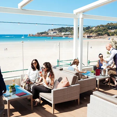 מלון L'horizon & 4*